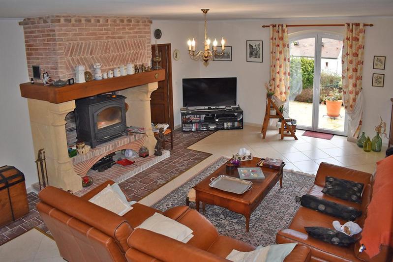 Maison - 201 m² - 5 pièces