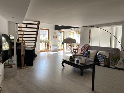 Appartement - 101 m² - 4 pièces