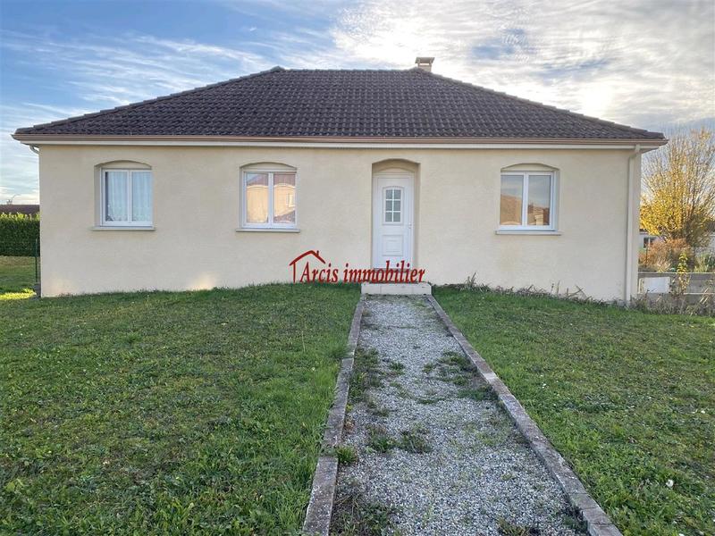 Maison - 87 m² - 4 pièces