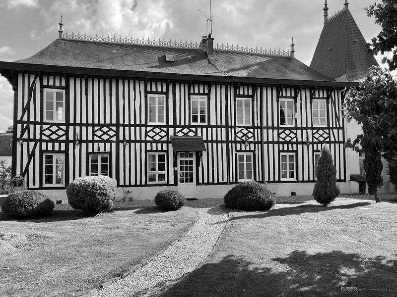 Maison ancienne - 179 m² - 6 pièces