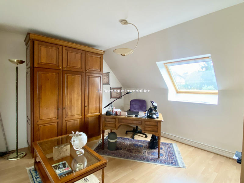 Maison - 137 m² - 6 pièces