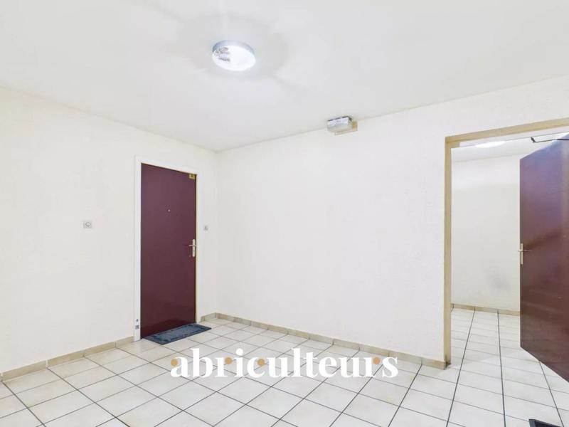 Appartement - 90 m² - 5 pièces