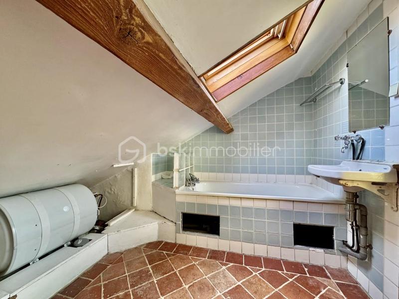 Studio - 9 m² - 2 pièces