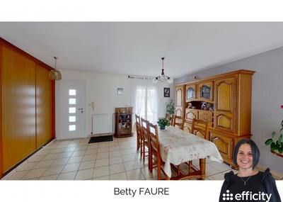 Maison - 91 m² - 4 pièces