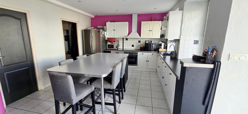 Maison - 175 m² - 7 pièces