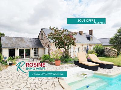 Maison - 194 m² - 9 pièces