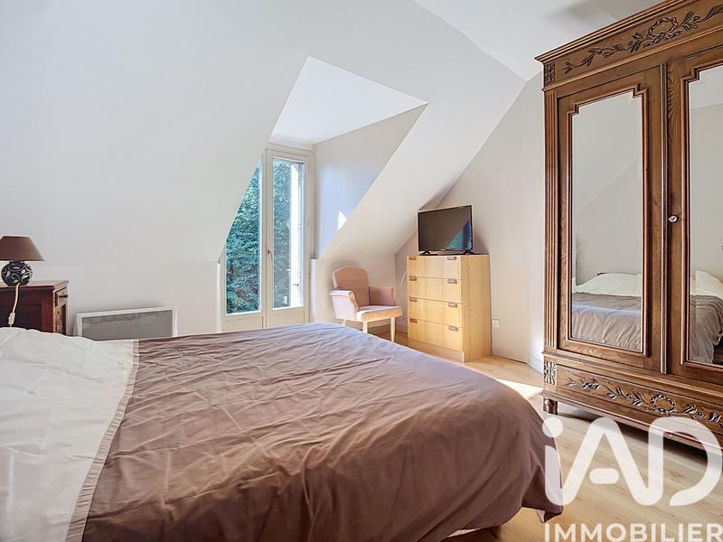 Maison - 121 m² - 7 pièces