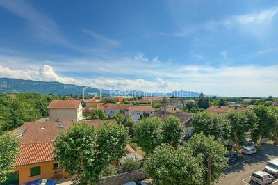 Appartement - 72 m² - 4 pièces