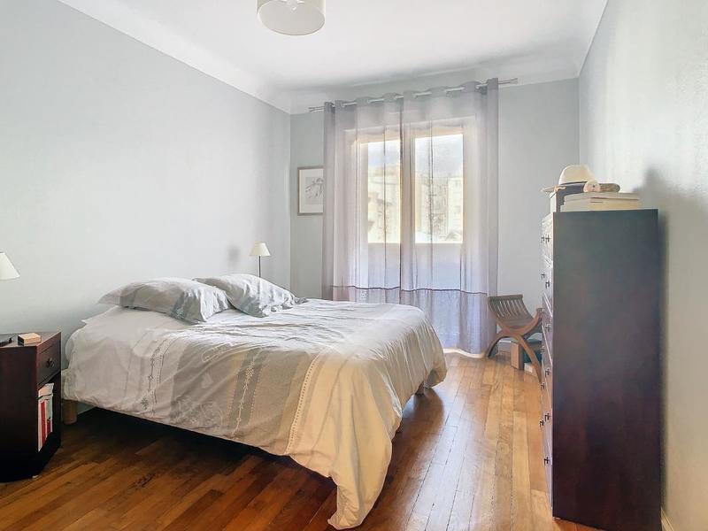 Appartement - 84 m² - 3 pièces