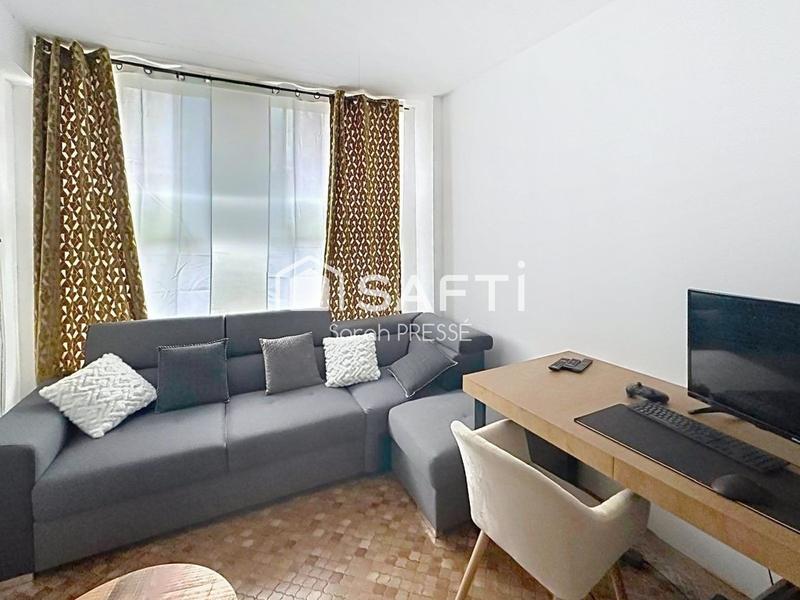 Local commercial - 535 m² - 15 pièces