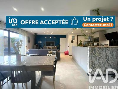 Maison - 95 m² - 4 pièces