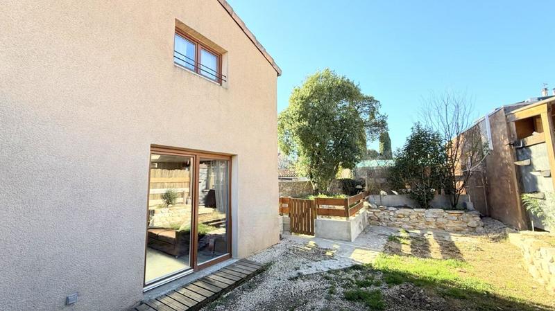 Maison - 159 m² - 8 pièces
