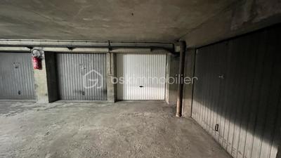 Bureau - 104 m² - 1 pièce