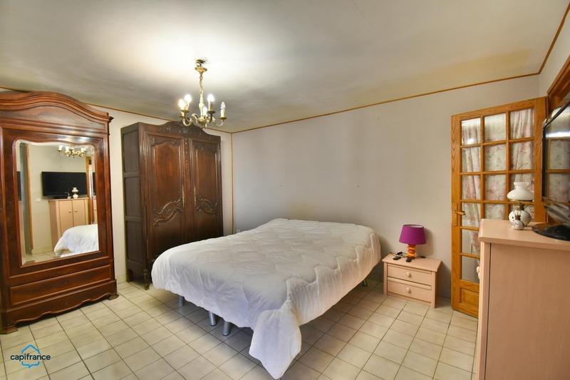 Maison - 167 m² - 7 pièces