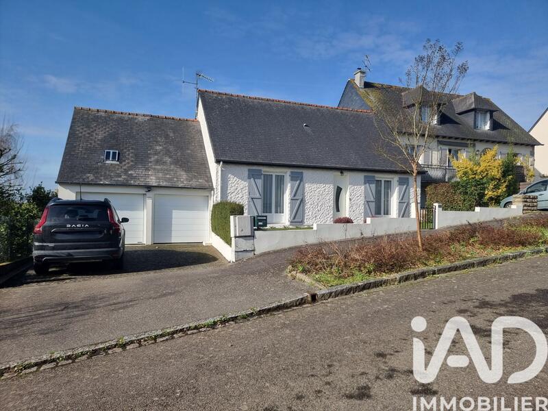 Maison - 90 m² - 4 pièces