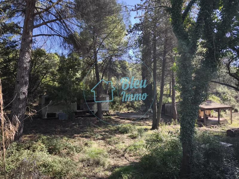 Terrain constructible - 2 489 m²