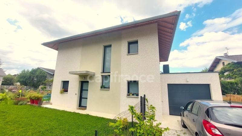 Maison - 108 m² - 5 pièces