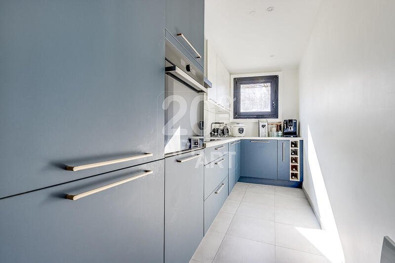 Appartement - 77 m² - 3 pièces