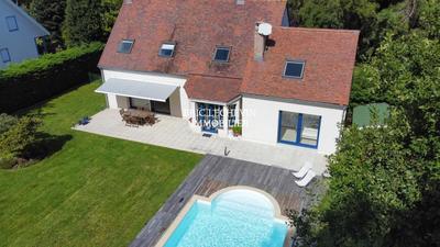 Villa - 200 m² - 8 pièces