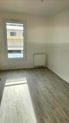Appartement - 75 m² - 4 pièces