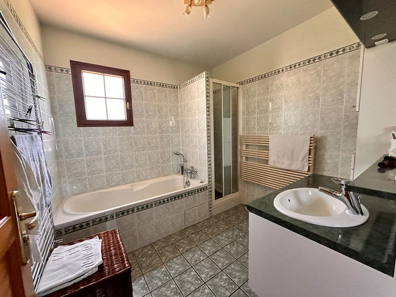 Maison - 162 m² - 5 pièces