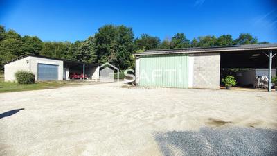 Maison - 131 m² - 3 pièces