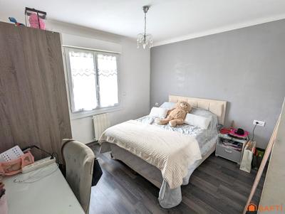 Maison - 143 m² - 7 pièces