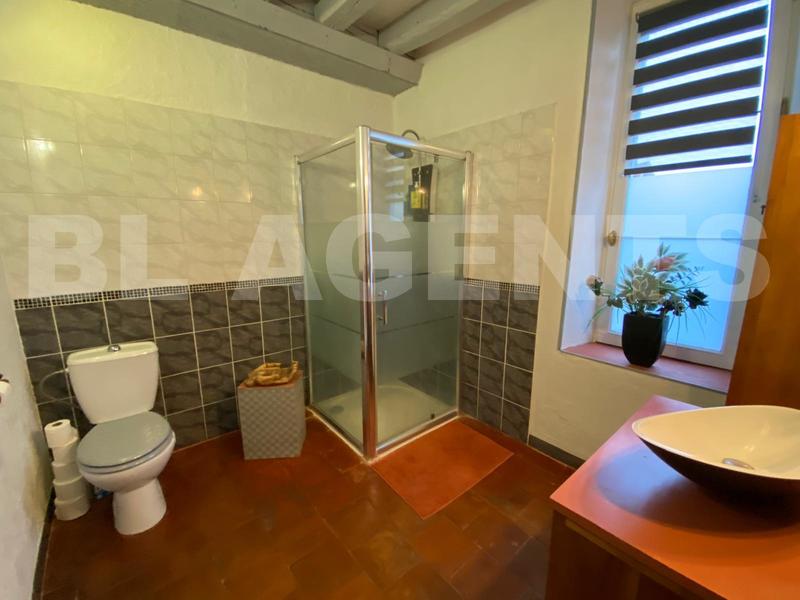 Maison traditionnelle - 138 m² - 6 pièces