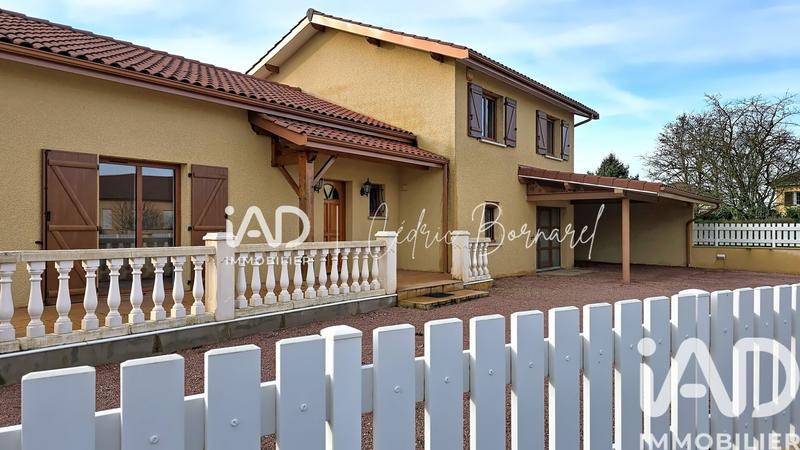 Maison - 182 m² - 7 pièces