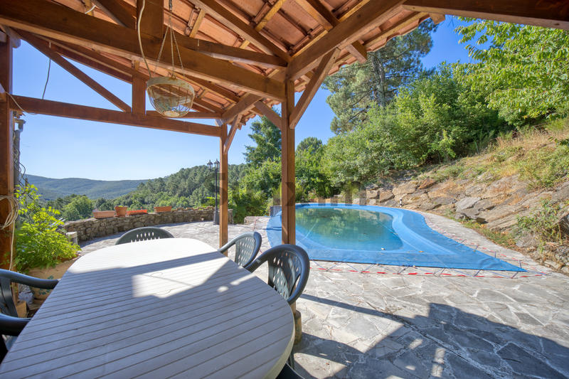 Villa - 170 m² - 6 pièces