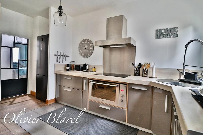 Appartement - 118 m² - 5 pièces