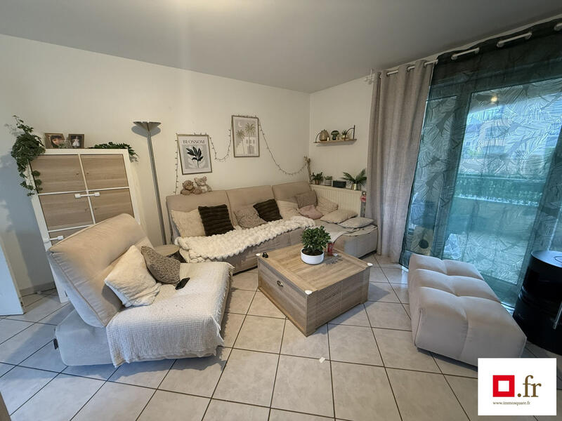 Appartement - 84 m² - 4 pièces