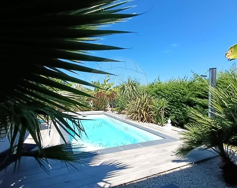 Maison - 105 m² - 4 pièces