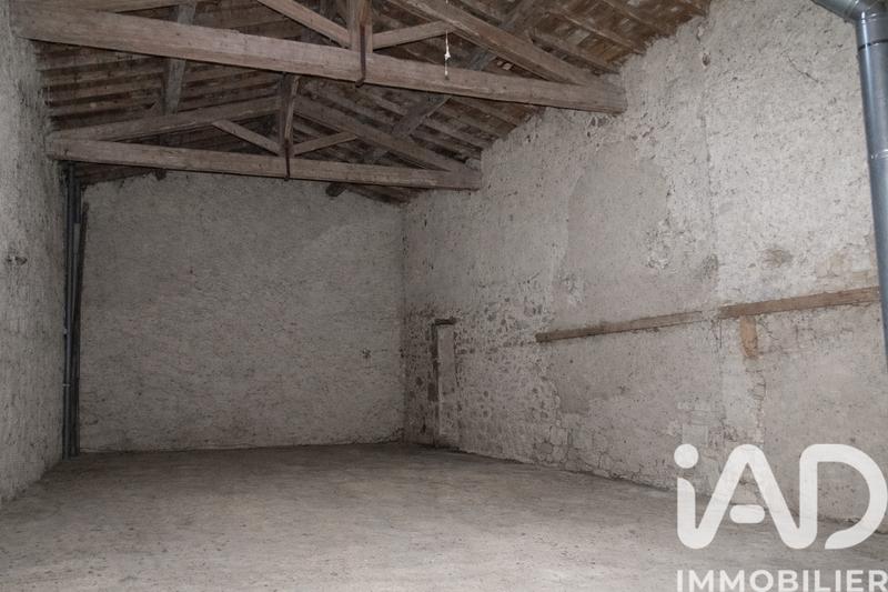 Maison - 205 m² - 6 pièces