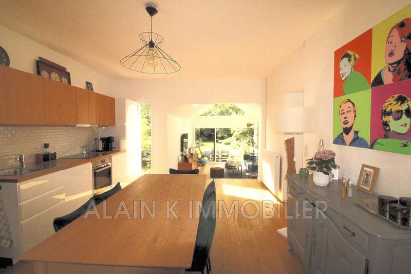 Maison - 102 m² - 6 pièces