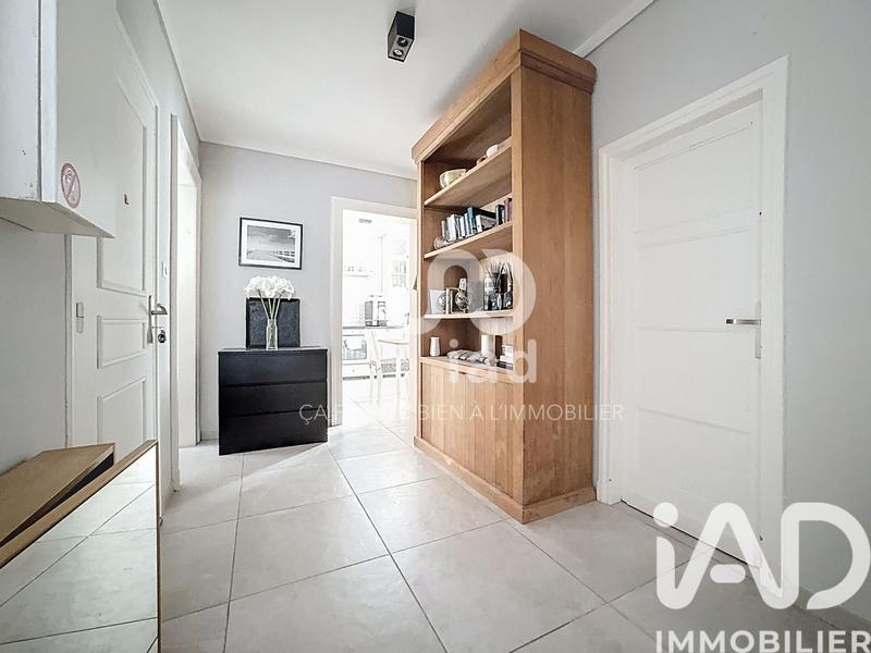 Appartement - 84 m² - 3 pièces