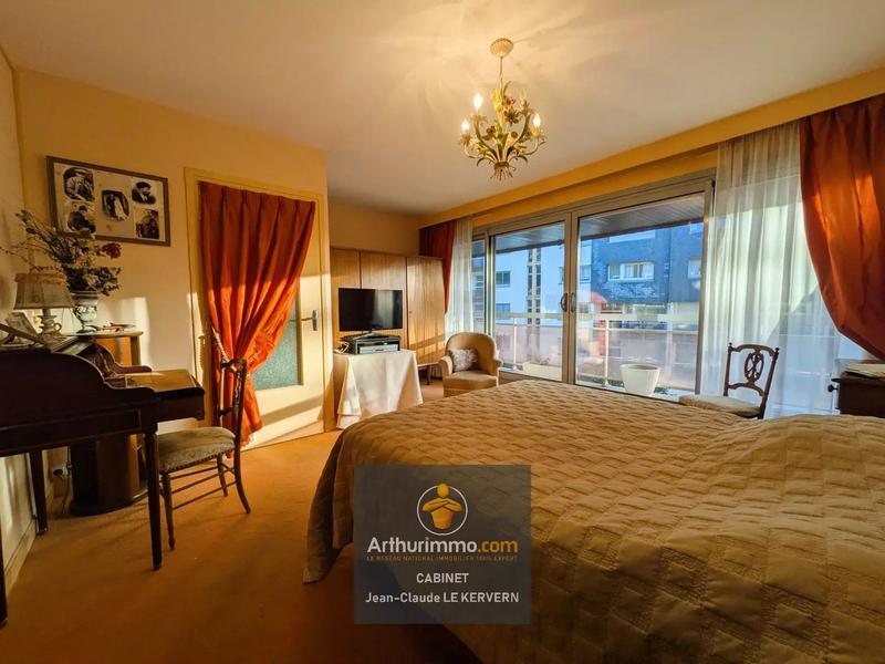 Appartement - 120 m² - 5 pièces