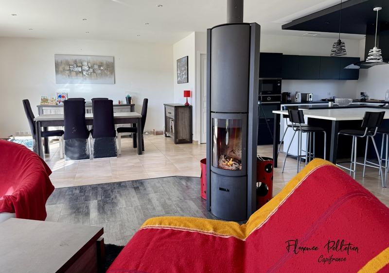 Maison - 171 m² - 6 pièces