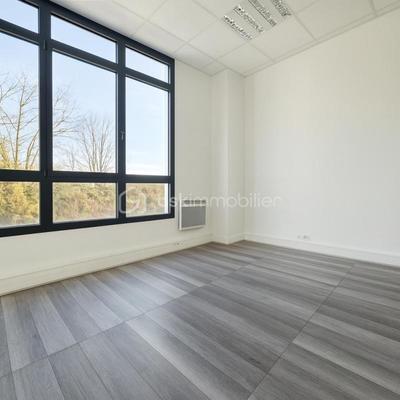 Immeuble - 260 m² - 7 pièces