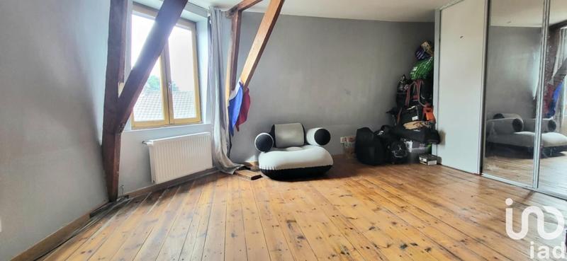 Maison - 185 m² - 8 pièces