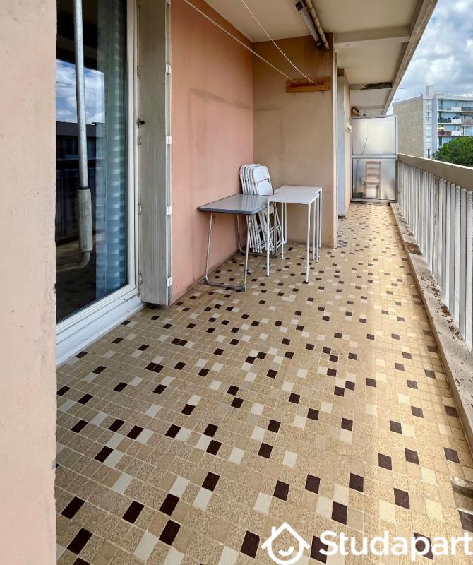 Chambre - 9 m² - 1 pièce