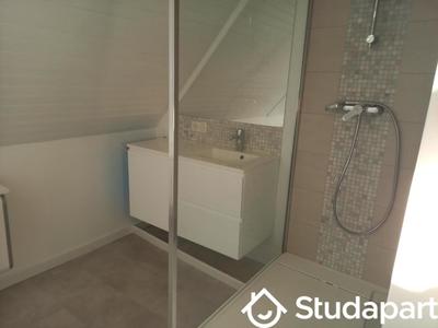 Chambre - 17 m² - 1 pièce