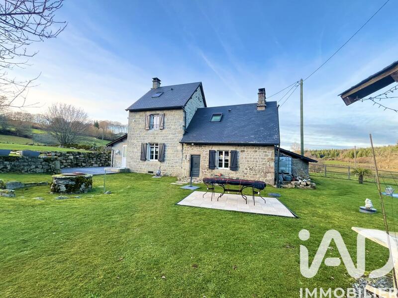 Maison de campagne - 110 m² - 5 pièces