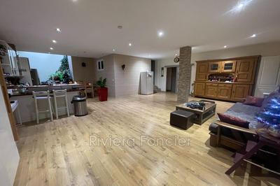 Local commercial - 600 m²