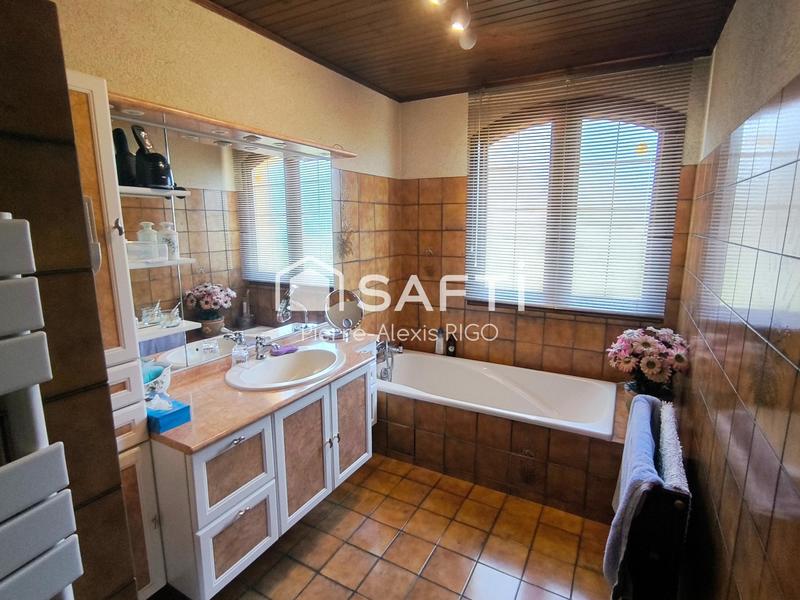 Maison - 145 m² - 6 pièces