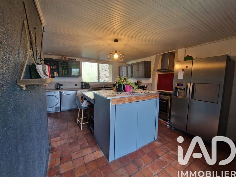 Maison - 140 m² - 6 pièces