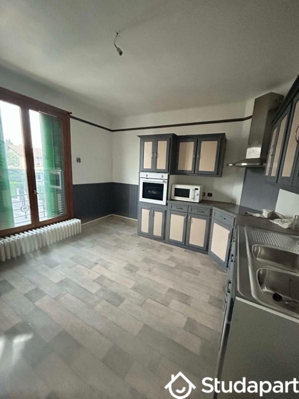 Chambre - 9 m² - 1 pièce