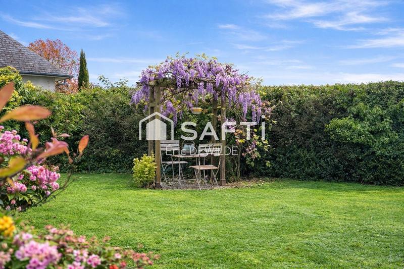 Maison - 182 m² - 7 pièces