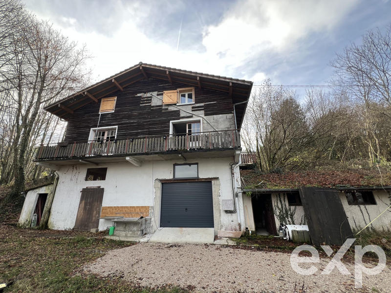 Maison ancienne - 265 m² - 7 pièces