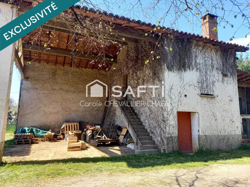 Maison - 280 m² - 9 pièces